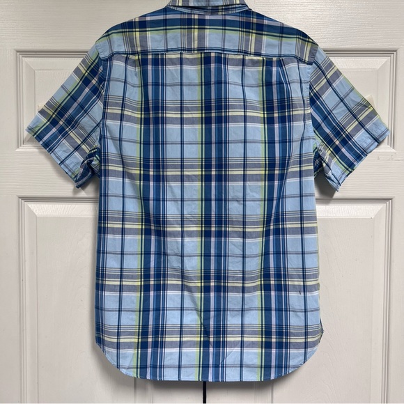 Nautica Casual Button Down Shirt Short Sleeves Size M Blue/Green - Picture 4 of 9
